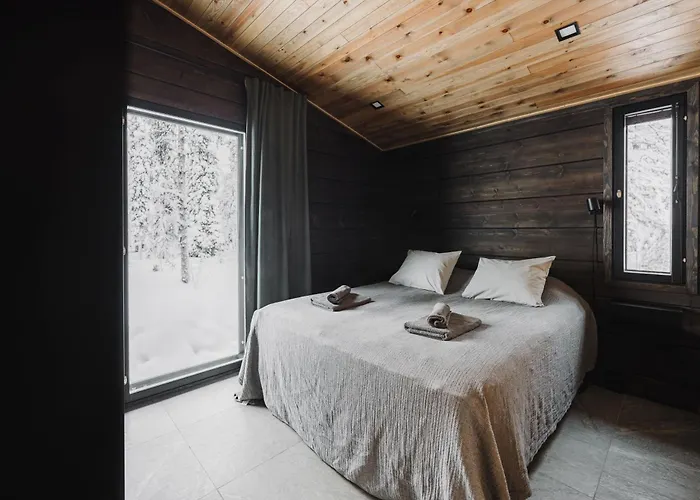 Yllaes-ukko Βίλα